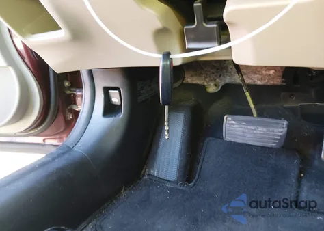 2015 Honda Civic Lx z USA, uszkodzony, nr VIN 19XFB2F53FE271900